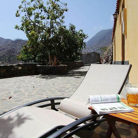 Casa Rural Los Aromos - Wunderschones Landhaus Mit Meerblick Ермигуа Екстериор снимка